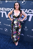 Celebrity Photo: Melanie Lynskey
1200x1800 388 kb
Viewed 15 times
@BestEyeCandy.com