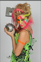 Celebrity Photo: Kesha Sebert
2001x3000 1,011 kb
Viewed 1 time
@BestEyeCandy.com