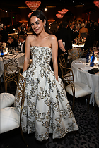 Celebrity Photo: Mila Kunis
1365x2048 1.2 mb
Viewed 17 times
@BestEyeCandy.com