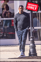 Celebrity Photo: Jamie Foxx
1854x2779 2.7 mb
Viewed 0 times
@BestEyeCandy.com