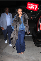 Celebrity Photo: Rihanna
2333x3500 3.2 mb
Viewed 0 times
@BestEyeCandy.com