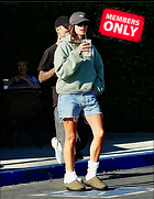 Celebrity Photo: Hailey Baldwin
1557x2012 1.7 mb
Viewed 0 times
@BestEyeCandy.com