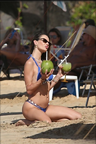 Celebrity Photo: Alessandra Ambrosio
800x1200 102 kb
Viewed 20 times
@BestEyeCandy.com