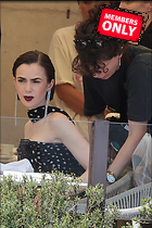 Celebrity Photo: Lily Collins
1412x2118 1.6 mb
Viewed 0 times
@BestEyeCandy.com