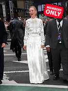 Celebrity Photo: Uma Thurman
4535x6000 3.7 mb
Viewed 0 times
@BestEyeCandy.com