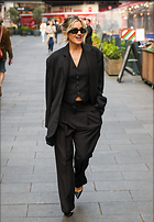 Celebrity Photo: Ashley Roberts
1249x1800 915 kb
Viewed 9 times
@BestEyeCandy.com
