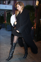 Celebrity Photo: Gisele Bundchen
2421x3600 609 kb
Viewed 9 times
@BestEyeCandy.com