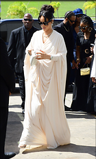 Celebrity Photo: Rihanna
1280x2120 231 kb
Viewed 5 times
@BestEyeCandy.com