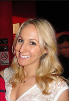 Celebrity Photo: Nikki Glaser
640x938 75 kb
Viewed 5 times
@BestEyeCandy.com