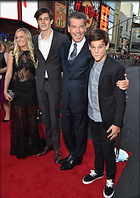 Celebrity Photo: Pierce Brosnan
1450x2048 686 kb
Viewed 3 times
@BestEyeCandy.com