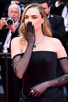 Celebrity Photo: Cara Delevingne
1200x1800 222 kb
Viewed 8 times
@BestEyeCandy.com