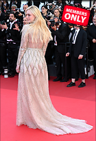 Celebrity Photo: Elle Fanning
3712x5452 2.0 mb
Viewed 1 time
@BestEyeCandy.com
