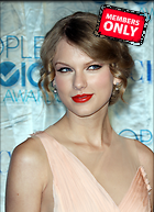 Celebrity Photo: Taylor Swift
2400x3300   5.0 mb
Viewed 3 times
@BestEyeCandy.com