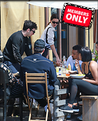 Kendall Jenner candids At Croft Alley restaurant in West 05.03..20.2020
2852x3500 3.5 mb
Viewed 1 time
@BestEyeCandy.com