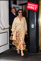 Celebrity Photo: Salma Hayek
1891x2836 2.0 mb
Viewed 0 times
@BestEyeCandy.com