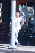 Celebrity Photo: Kristen Bell
1381x2072 1.2 mb
Viewed 6 times
@BestEyeCandy.com