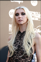 Celebrity Photo: Taylor Momsen
1366x2048 1.1 mb
Viewed 7 times
@BestEyeCandy.com
