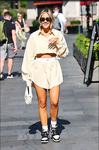 Celebrity Photo: Ashley Roberts
1187x1800   1,012 kb
Viewed 5 times
@BestEyeCandy.com