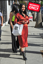 Brie Bella nikki Bella leaves lunch at Joans on third in Studio City CA 26.02..20.2020
2133x3200 3.5 mb
Viewed 1 time
@BestEyeCandy.com
