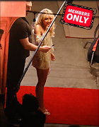 Celebrity Photo: Sabrina Carpenter
1989x2552 1.9 mb
Viewed 0 times
@BestEyeCandy.com