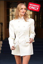 Celebrity Photo: Rosie Huntington-Whiteley
1824x2735 1.5 mb
Viewed 1 time
@BestEyeCandy.com