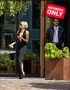 Celebrity Photo: Julianne Hough
2550x3300 4.5 mb
Viewed 0 times
@BestEyeCandy.com