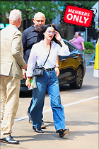 Celebrity Photo: Katy Perry
1819x2729 1.9 mb
Viewed 0 times
@BestEyeCandy.com