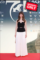 Celebrity Photo: Alison Brie
2730x4096 2.1 mb
Viewed 1 time
@BestEyeCandy.com