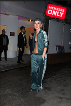 Celebrity Photo: Julianne Hough
2333x3500 3.4 mb
Viewed 0 times
@BestEyeCandy.com