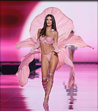 Celebrity Photo: Emily Ratajkowski
1812x2048 1.1 mb
Viewed 12 times
@BestEyeCandy.com