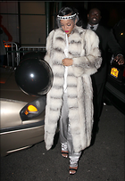 Celebrity Photo: Rihanna
1725x2500 1,027 kb
Viewed 3 times
@BestEyeCandy.com