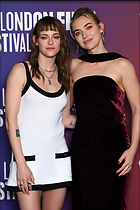 Celebrity Photo: Kristen Stewart
3230x4846 1.4 mb
Viewed 10 times
@BestEyeCandy.com