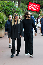 Celebrity Photo: Heidi Klum
3726x5589 2.3 mb
Viewed 0 times
@BestEyeCandy.com