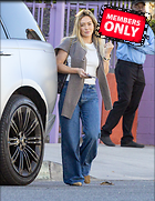 Celebrity Photo: Hilary Duff
2550x3300 4.6 mb
Viewed 0 times
@BestEyeCandy.com