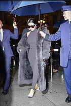 Celebrity Photo: Kimberly Kardashian
695x1039 547 kb
Viewed 4 times
@BestEyeCandy.com