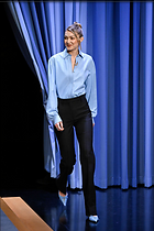Celebrity Photo: Gigi Hadid
1280x1920 191 kb
Viewed 10 times
@BestEyeCandy.com
