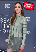 Celebrity Photo: Sophie Turner
3501x5000 7.9 mb
Viewed 1 time
@BestEyeCandy.com