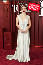 Celebrity Photo: Sadie Sink
4096x6141 2.7 mb
Viewed 1 time
@BestEyeCandy.com