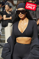 Celebrity Photo: Kimberly Kardashian
1853x2780 1.5 mb
Viewed 0 times
@BestEyeCandy.com