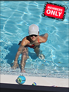 Celebrity Photo: Jessica Alba
1868x2485 1.6 mb
Viewed 0 times
@BestEyeCandy.com