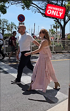 Celebrity Photo: Emma Watson
1474x2350 1.6 mb
Viewed 0 times
@BestEyeCandy.com