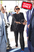 Celebrity Photo: Halle Berry
2333x3500 3.7 mb
Viewed 0 times
@BestEyeCandy.com