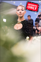 Celebrity Photo: Sydney Sweeney
2401x3600 5.4 mb
Viewed 1 time
@BestEyeCandy.com