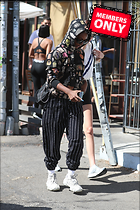 Kendall Jenner candids At Croft Alley restaurant in West 05.03..20.2020
2200x3300 2.9 mb
Viewed 1 time
@BestEyeCandy.com