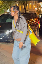 Celebrity Photo: Rihanna
1024x1537 182 kb
Viewed 15 times
@BestEyeCandy.com