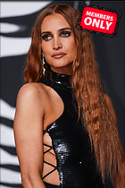 Celebrity Photo: Ashlee Simpson
3066x4599 2.1 mb
Viewed 0 times
@BestEyeCandy.com