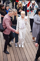 Celebrity Photo: Kristen Stewart
1000x1502 215 kb
Viewed 7 times
@BestEyeCandy.com