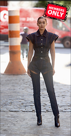 Celebrity Photo: Gigi Hadid
1845x3500 1.5 mb
Viewed 0 times
@BestEyeCandy.com