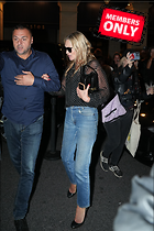 Celebrity Photo: Kate Moss
2333x3500 3.8 mb
Viewed 0 times
@BestEyeCandy.com