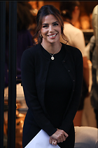 Celebrity Photo: Eva Longoria
2334x3500   1.4 mb
Viewed 26 times
@BestEyeCandy.com